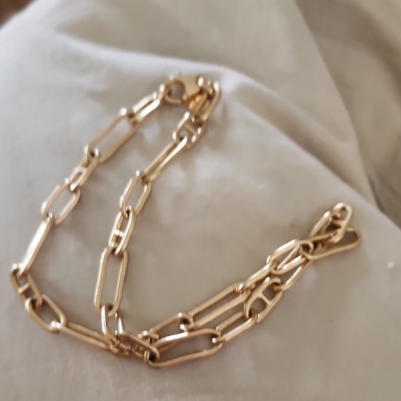 Gold Tone Paperclip Chain Necklace - Picture 1 of 4